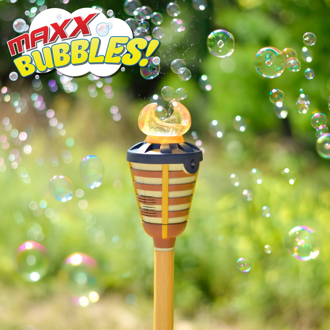 Maxx Bubbles Tiki Torch Bubbler in the garden